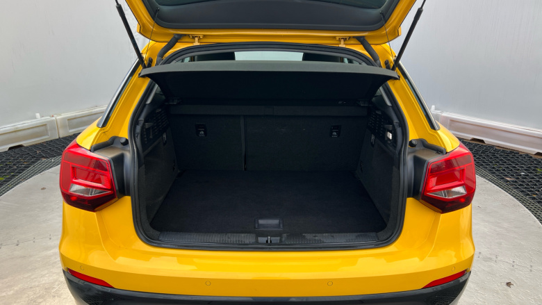 Audi Q2 1.6 TDI SE 5dr Diesel Estate